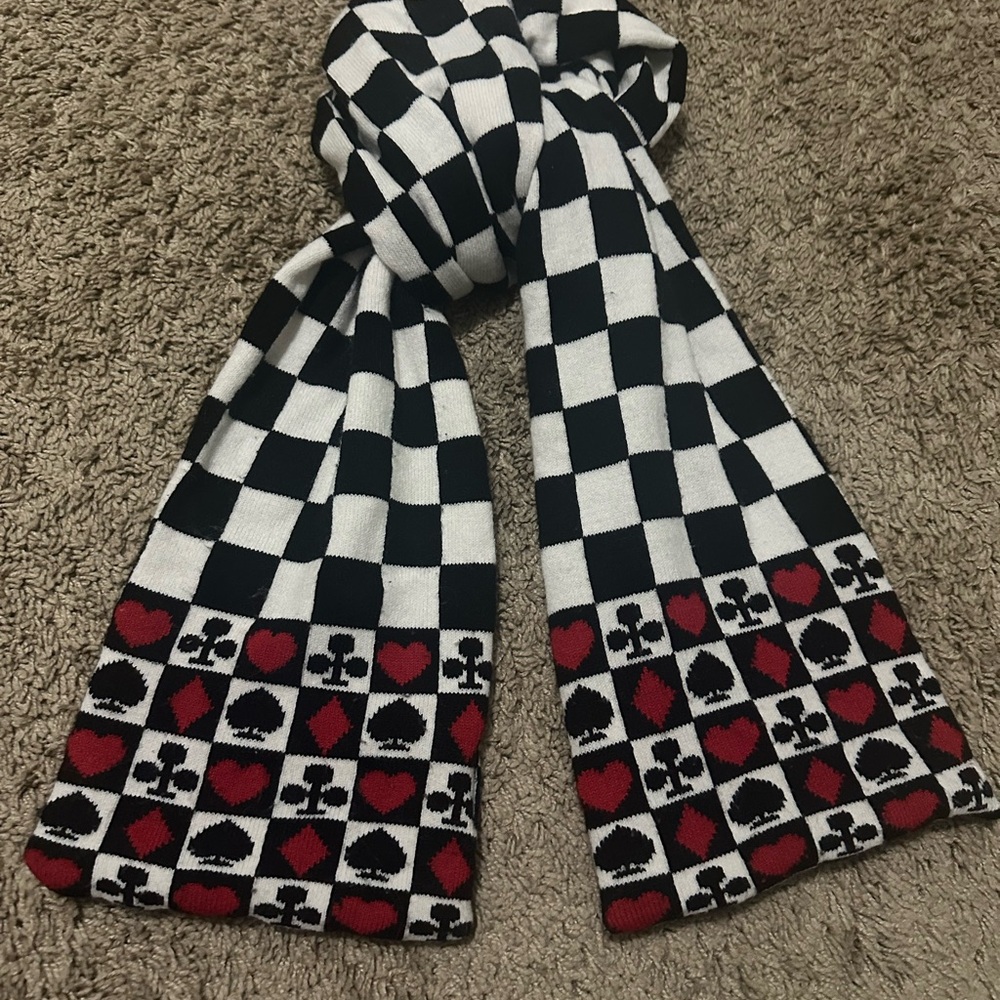 Disney Parks Alice in Wonderland The Red Queen Checkered Scarf w/ Red 60 inches - Picture 5 of 7